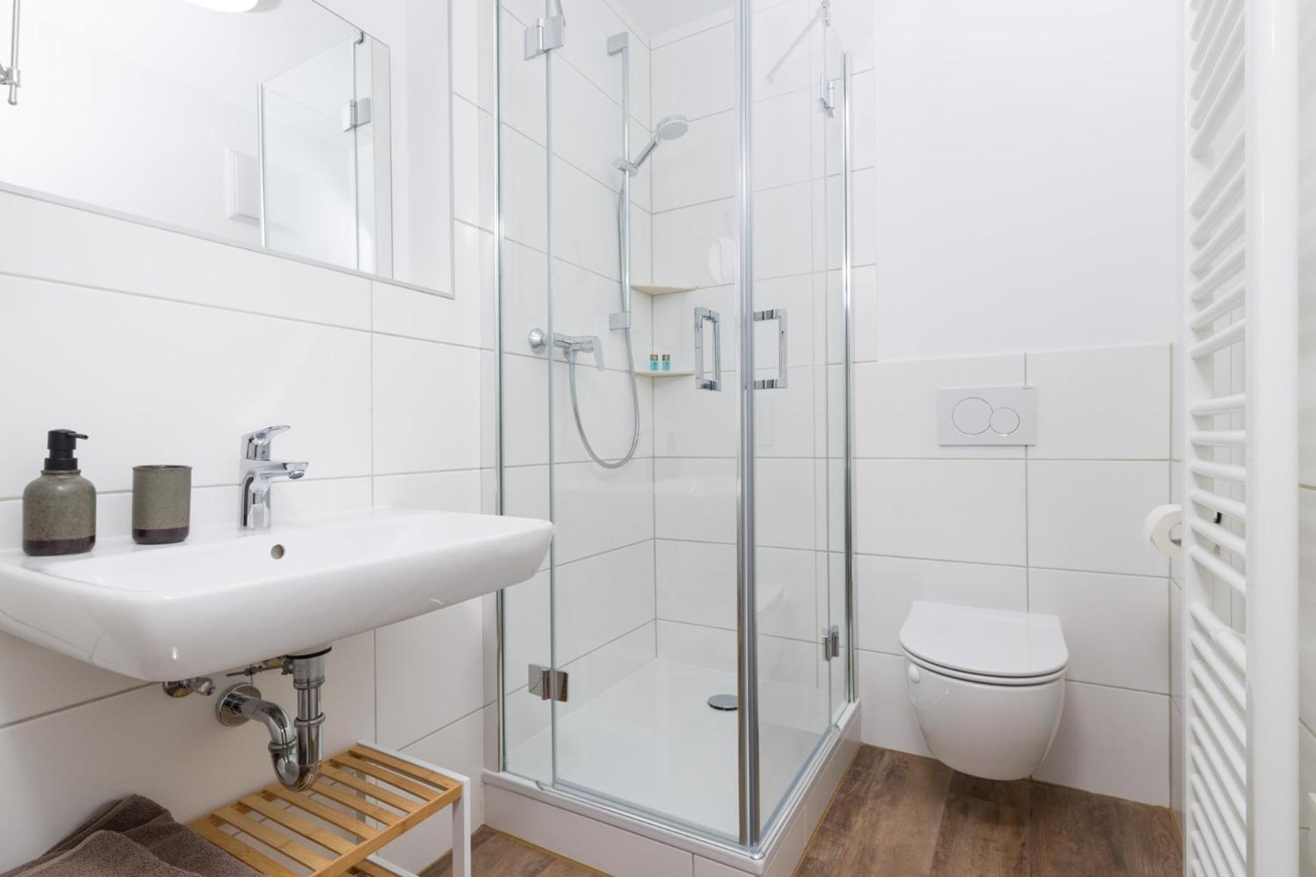 Hotel Zur Traube Uffenheim Bagian luar foto