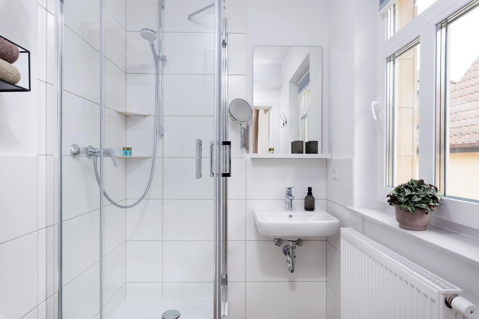 Hotel Zur Traube Uffenheim Bagian luar foto